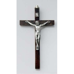 Krusifiks i mørkt tre 13cm med sølvfarget corpus