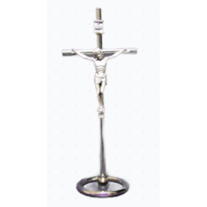 Stående krusifiks i sølvfarget metall 10x4cm